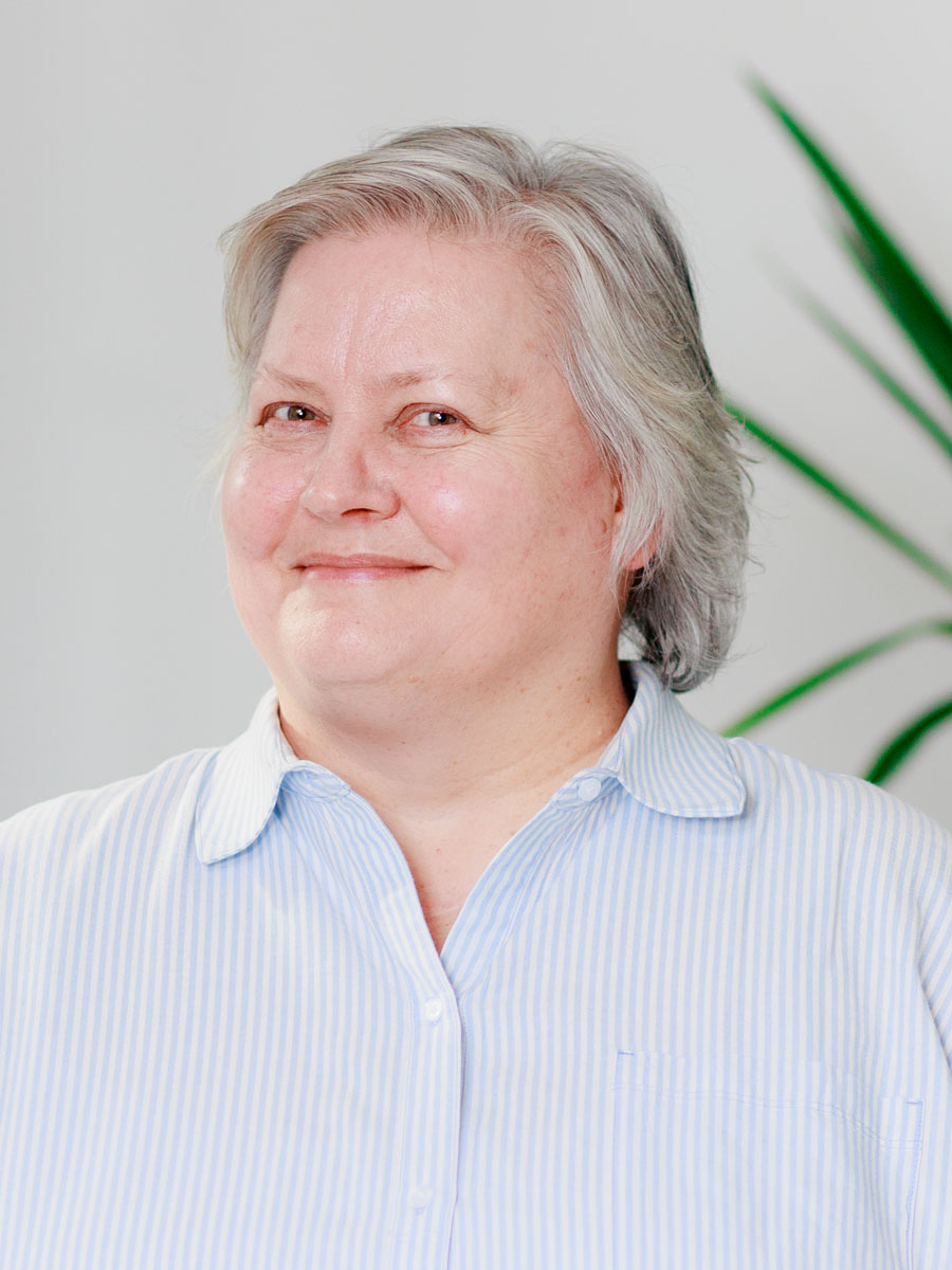 Photo of Jayne Schneider